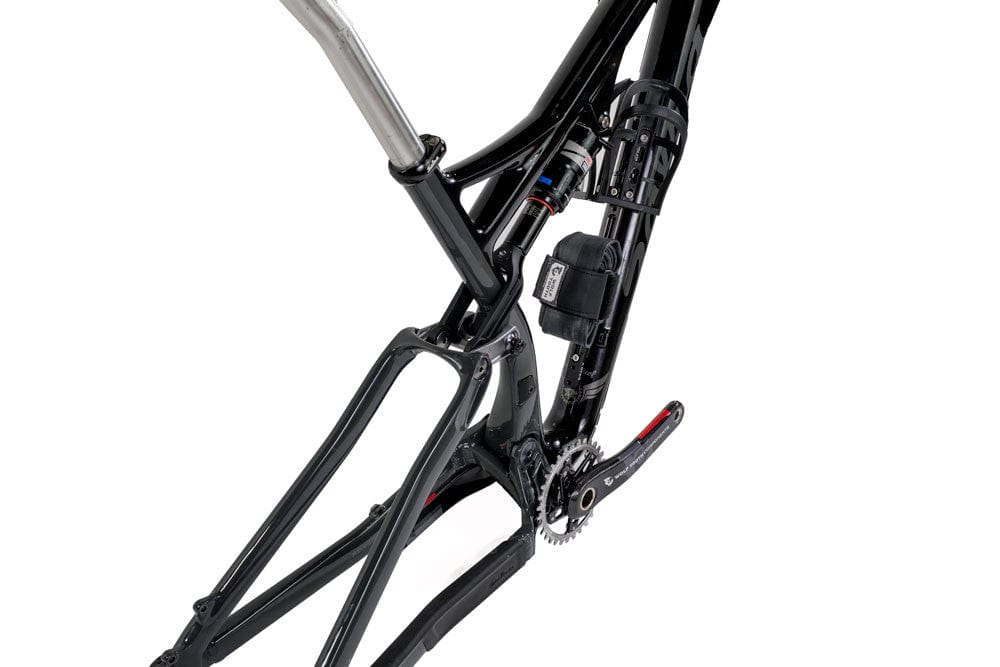 Wolf Tooth B-RAD Mounting Base, full suspension frame with a bottle mounted, close-up