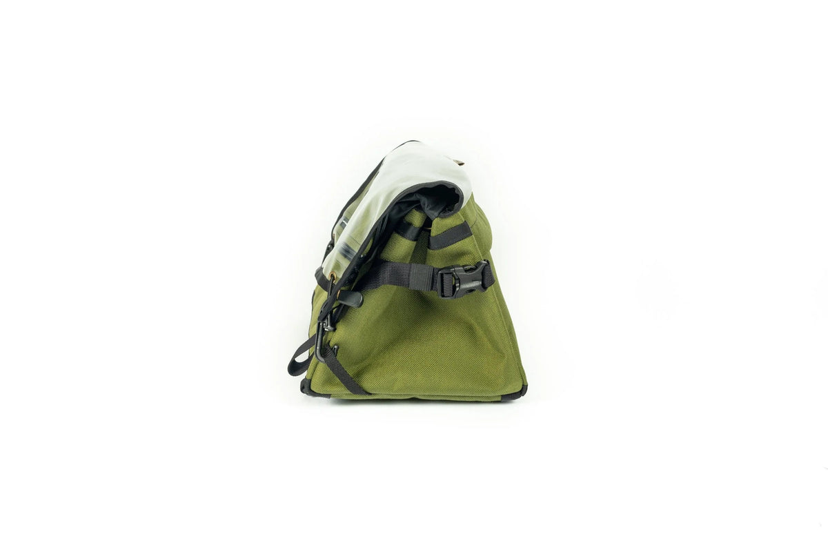 Outer Shell 137 Basket Bag, side view with flap open