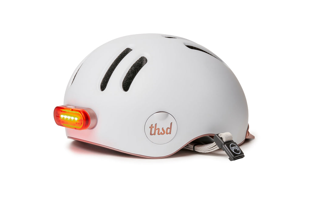 Chapter MIPS Helmet, white, side view with rear light on